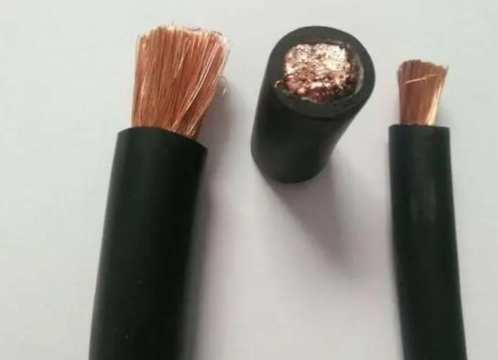 柔性防火電纜的優點和功能有哪些.jpg